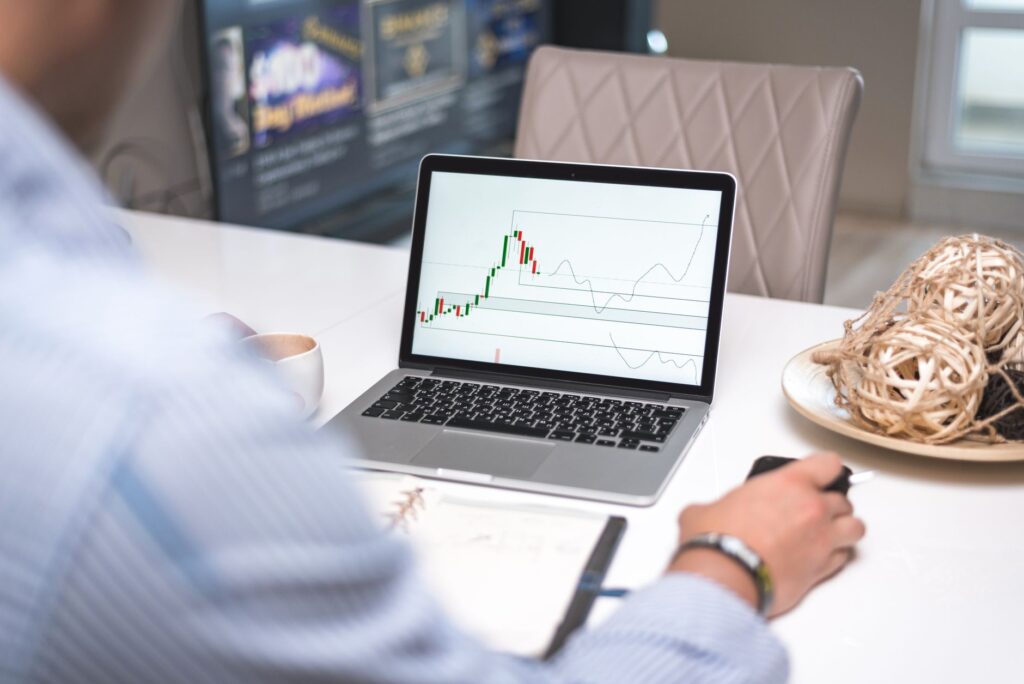 Komunitas trader online yang aktif dan terpercaya untuk berbagi strategi dan analisis pasar keuangan